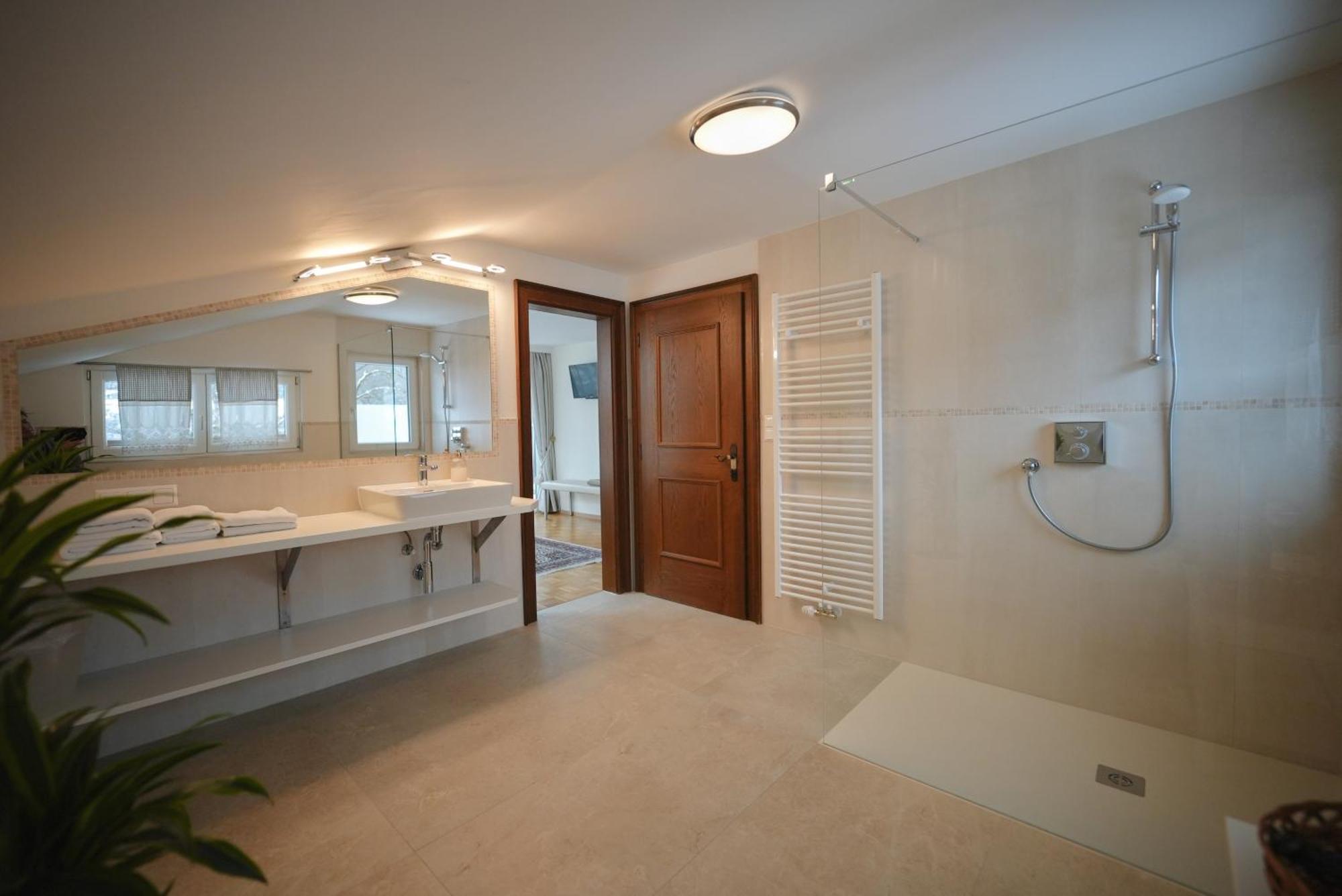 שלאדמינג Appartements Stocker - Zur Schmiede מראה חיצוני תמונה